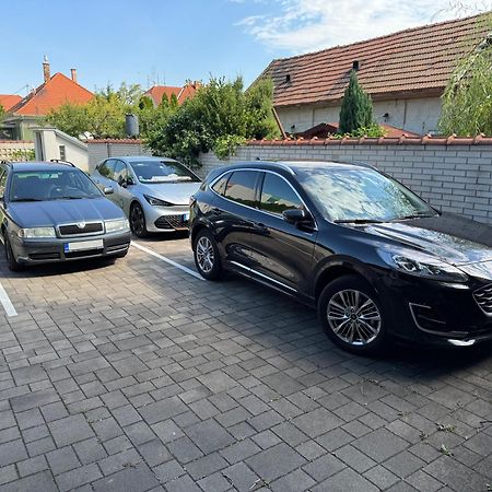 Apartmány Diana Dunajská Streda Esterno foto