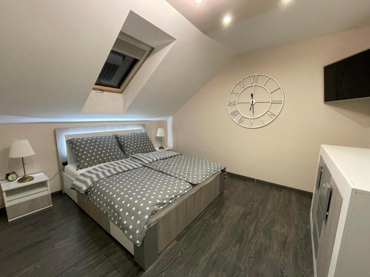 Apartmány Diana Dunajská Streda Esterno foto