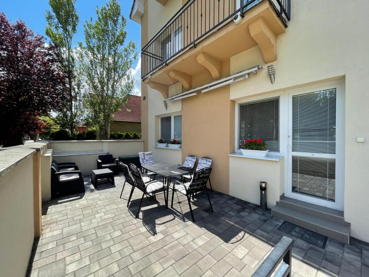 Apartmány Diana Dunajská Streda Esterno foto