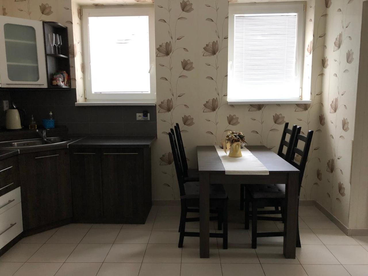 Apartmány Diana Dunajská Streda Esterno foto